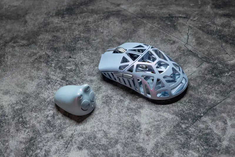WLMOUSE BEAST X MINI PRO IceBlue Omron light Magnesium Gaming Mouse Magnesium Alloy Wireless FPS Gaming Mouse Lightweight 39g